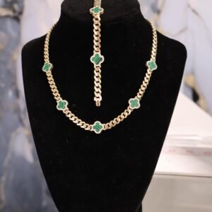 Set de cadena y manilla de flores oro  10k