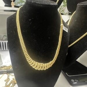 Cadena princesa size 18