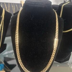 Cuban Chain – 22 Inches Long