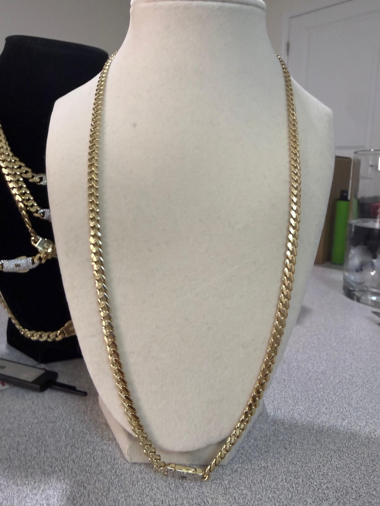 Monaco chain