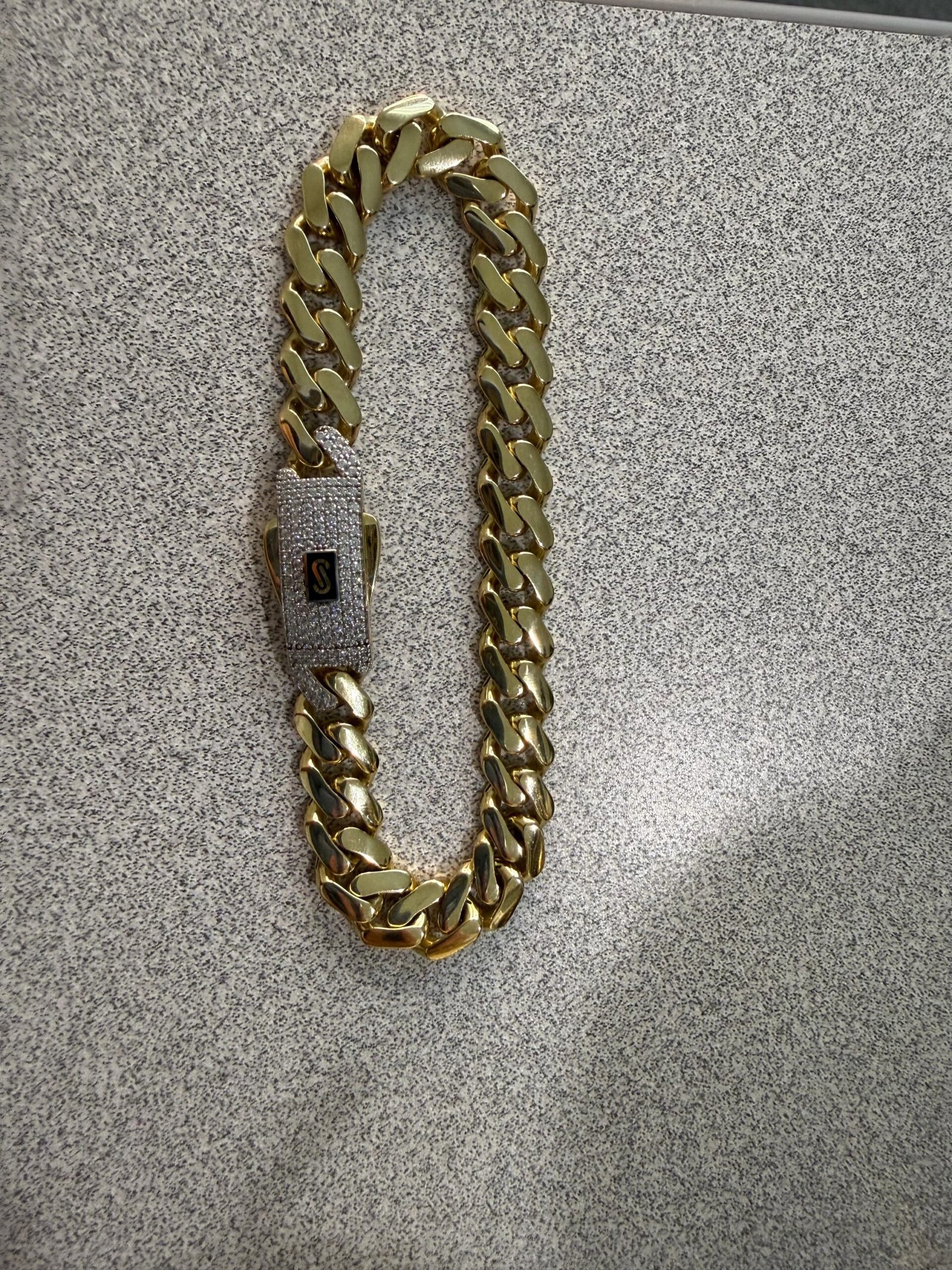 Bracelet size 8.5 inch and 9.5 mm