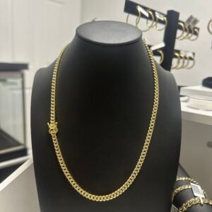 Cuban link size 18 4.2mm semi solid
