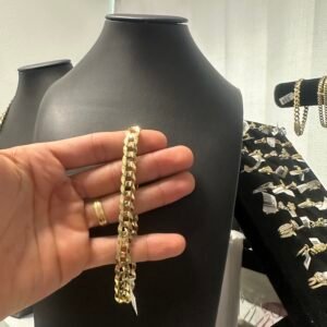 Bracelet