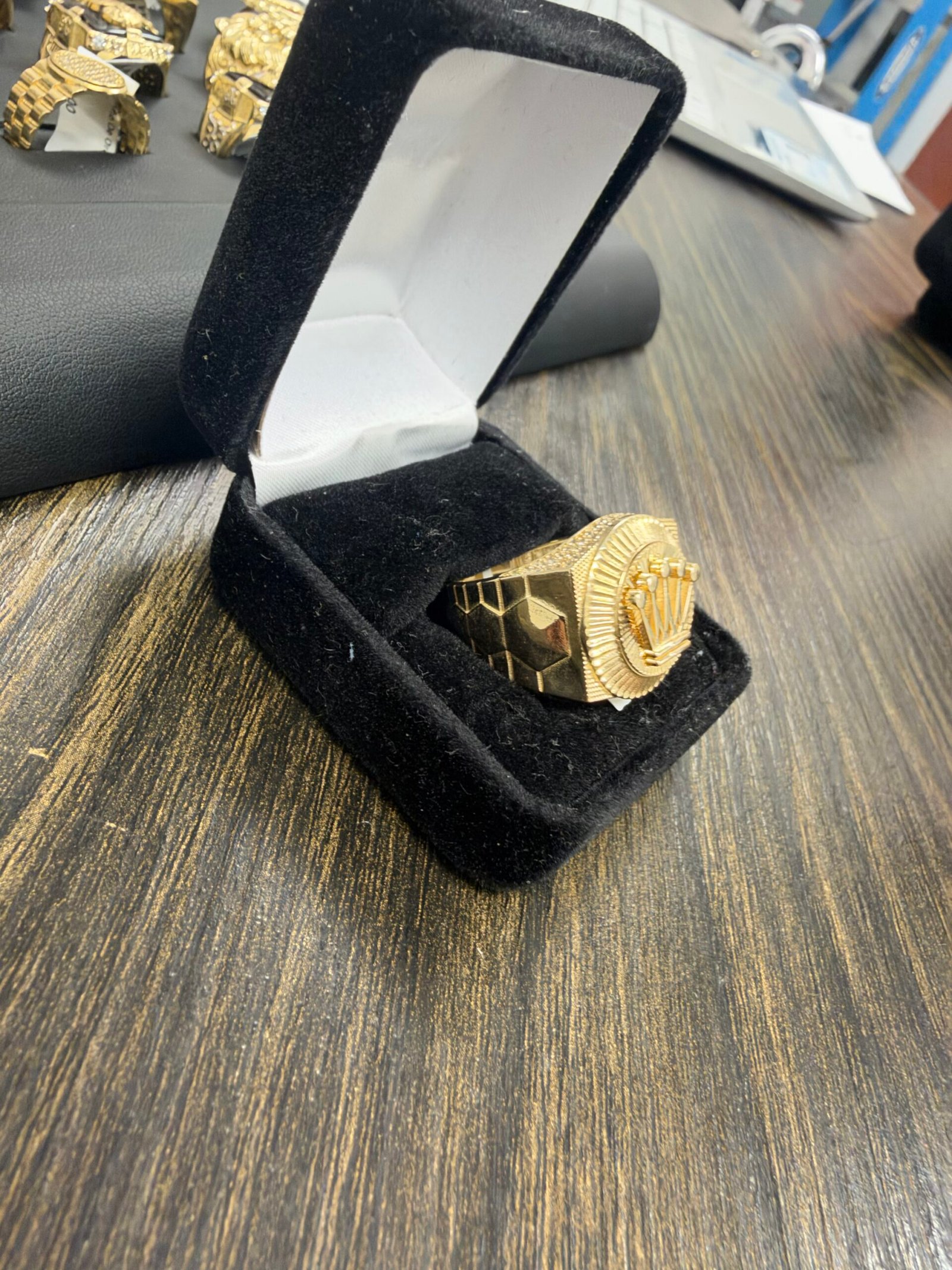 Men ring