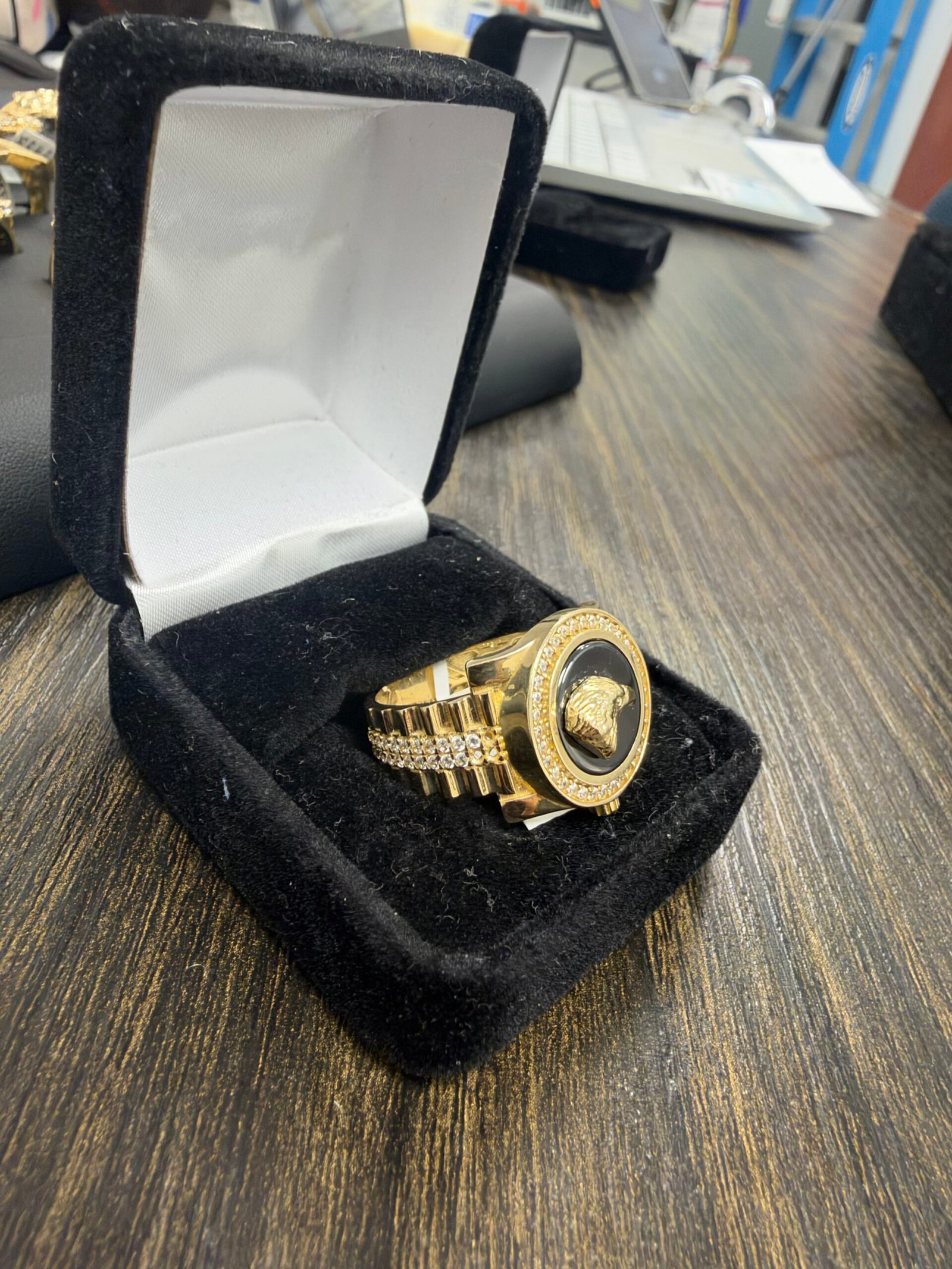 Men ring